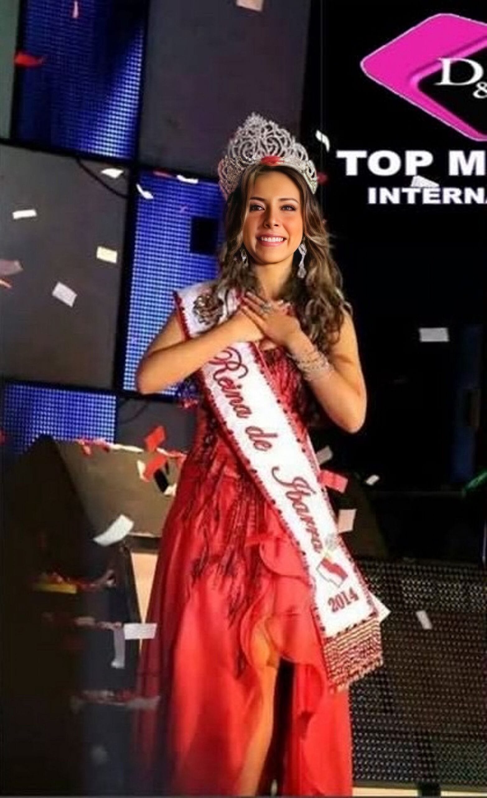 ana-reyna